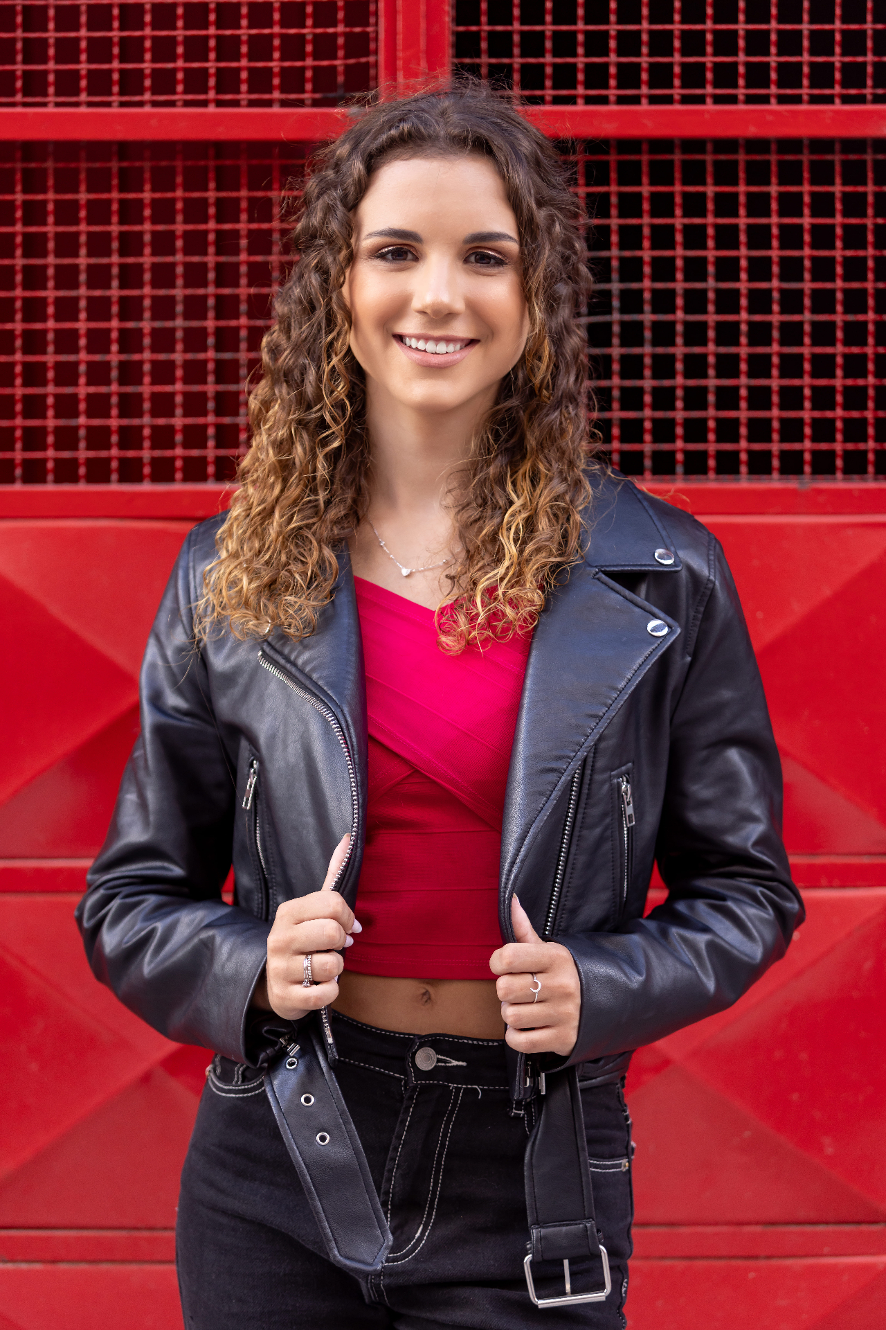 Retrato com jaqueta de couro